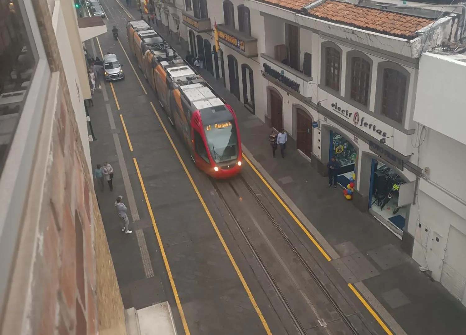 Suite Amoblada En Cuenca Apartment